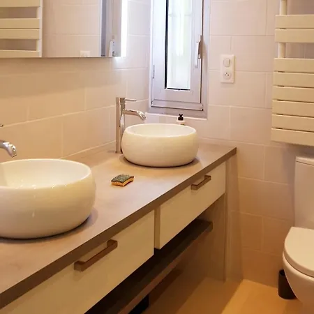 Villa Cap D'agde 240m2 *